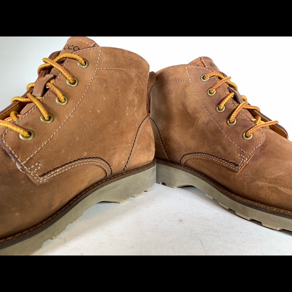 ecco holbrok plain toe boot